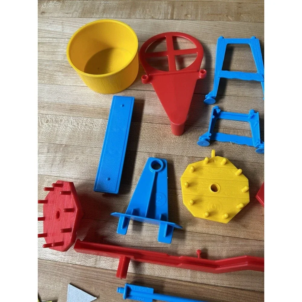 Hasbro 2005 Mouse Trap Game Replacement Pieces